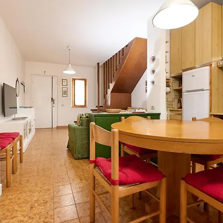 Nice Holiday Home Appartamento